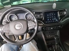 Jeep Grand Commander 2.0T RWD Elite Edition - ფოტო 9