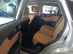 FAW Red Flag HS5 2.0T AWD Flagship Pro - ფოტო 16