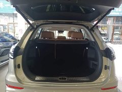 FAW Red Flag HS5 2.0T AWD Flagship Pro - ფოტო 18