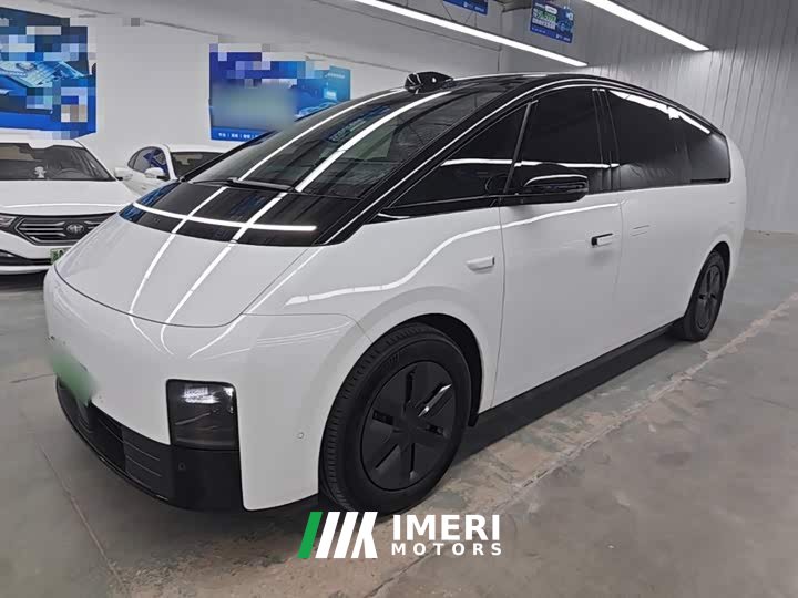 Li Auto Li Xiang MEGA Ultra - ავტომობილი ჩინეთიდან