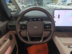 Li Auto Li Xiang MEGA Ultra - ფოტო 10