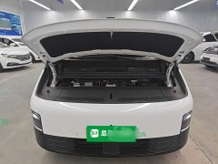 Li Auto Li Xiang MEGA Ultra - ფოტო 19