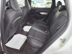 Audi Q6L e-tron Premier Launch Edition - ფოტო 16