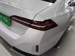 BMW i5 eDrive 35L M Sport Package - ფოტო 7