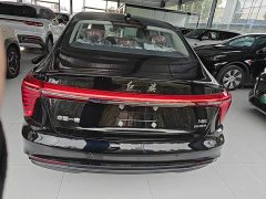 FAW Red Flag H5 PHEV 170 Super Hybrid Edition - ფოტო 5