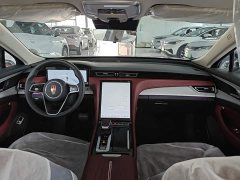 FAW Red Flag H5 PHEV 170 Super Hybrid Edition - ფოტო 9