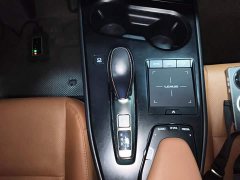 Lexus UX New Energy 300e Pure Joy Edition - ფოტო 13
