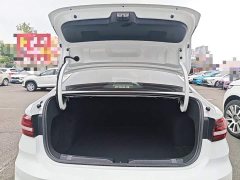 Volkswagen Lavida 300TSI DSG Full Comfort Edition - photo 18
