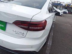 Volkswagen Lavida 300TSI DSG Full Comfort Edition - photo 7