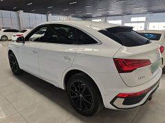 Audi Q5L Sportback 40 TFSI Fashion Edition - ფოტო 4