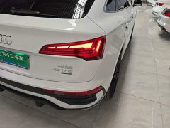 Audi Q5L Sportback 40 TFSI Fashion Edition - ფოტო 7