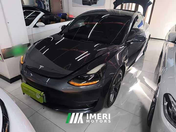 Tesla Model 3 Performance All-Wheel Drive - ავტომობილი ჩინეთიდან