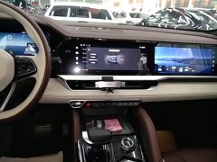 Geely Xingyue L 2.0TD DCT EVO FWD Luxury - photo 12