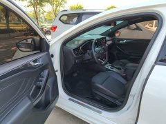 Ford Focus Sedan EcoBoost 180 Automatic ST Line - фото 15