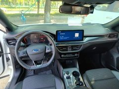 Ford Focus Sedan EcoBoost 180 Automatic ST Line - фото 9
