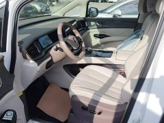 Denza D9 DM-i 970 AWD Flagship - ფოტო 14