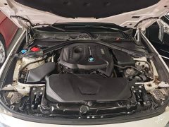 BMW 3 Series GT 320i M Sport Package - ფოტო 19