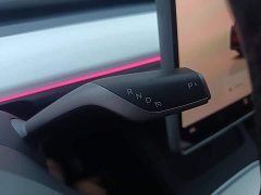 Tesla Model Y Rear-Wheel Drive - ფოტო 13
