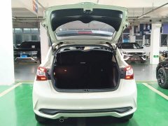 Nissan Qida Tiida 1.6L CVT Smart Edition - ფოტო 18