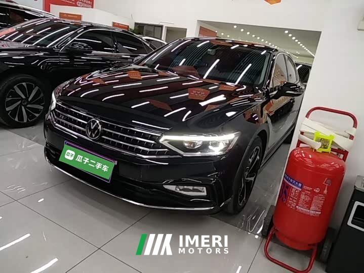 Volkswagen Magotan Zhongxiang 330TSI DSG Luxury - car from China