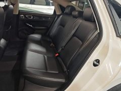 Honda Civic 240TURBO CVT Dynamic C-Position Special Edition - ფოტო 16