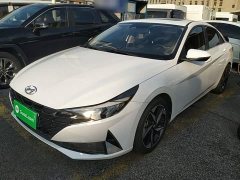 Hyundai Elantra 1.5L CVT Luxury - ფოტო 1