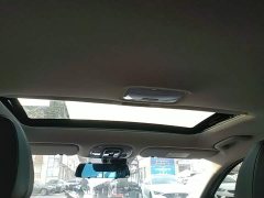 Hyundai Elantra 1.5L CVT Luxury - ფოტო 17