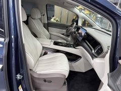 Denza D9 DM-i 970 AWD Premium Edition - ფოტო 10