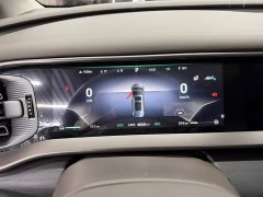 Denza D9 DM-i 970 AWD Premium Edition - ფოტო 12