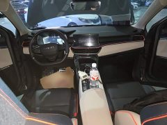 Lynk & Co 06 1.5T Halo Edition - ფოტო 9