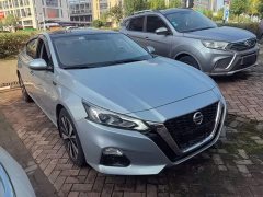 Nissan Teana 2.0L XL Comfort - ფოტო 3