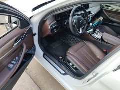 BMW 5 Series 530Li Premier Luxury Package - ფოტო 15