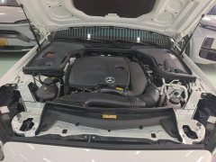 Mercedes-Benz E-Class (Imported) E 260 Coupe - photo 19