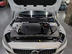 Volvo S60 B4 Smart Luxury Edition - ფოტო 19