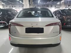 FAW Red Flag E-QM5 431km Charging Comfort Edition - ფოტო 5