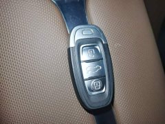 FAW Red Flag E-QM5 431km Charging Comfort Edition - ფოტო 8