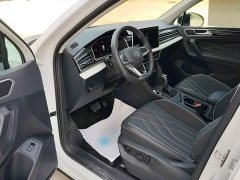 Volkswagen Tiguan L Outstanding Edition 300TSI Automatic FWD Dragon Ascendant Version - photo 15