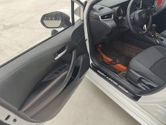Toyota Corolla 1.8L CVT Luxury - ფოტო 15