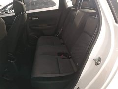 Honda Fit 1.5L CVT Trend Edition - ფოტო 16