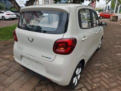 Wuling Hongguang MINIEV Fourth Generation Four-Door Advanced Edition - ფოტო 6