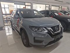 Nissan Qashqai Honor 2.0L FWD Premium - photo 3