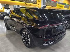 Lincoln Explorer 2.0T AWD Elite - ფოტო 4