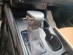 Lexus ES 260 Excellence Edition - ფოტო 13