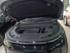 Li Auto L9 Max - ფოტო 19