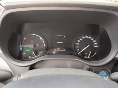Toyota Sienna 2.5L Hybrid Premium Edition - фото 11