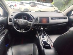 Honda Vezel 220 TURBO CVT Elite - ფოტო 12
