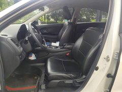 Honda Vezel 220 TURBO CVT Elite - ფოტო 7