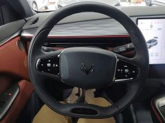 BAIC ARCFOX Alpha T5 Extended Range 1215 Yuan Jing Zhi Xing Version - ფოტო 10