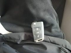 Volkswagen Touran 200TSI DSG Smart Connected Edition - ფოტო 8