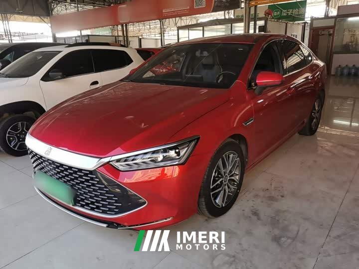 BYD Qin Plus DM-i 55KM Flagship - автомобиль из Китая